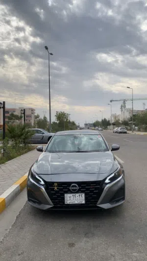 نيسان التيما 2022فئة sv