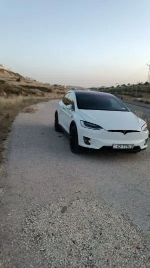 تسلا موديل 2018 X