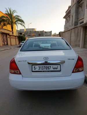هيونداي افانتي 2004