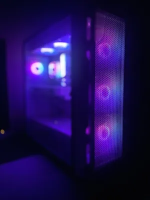 Custom-built . Windows . Used4