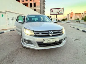قولف تيجوان حاجه نظيفه