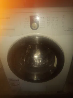 غسالة سامسونج بحالة ممتازة