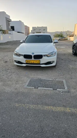 BMW 320 موديل 2012