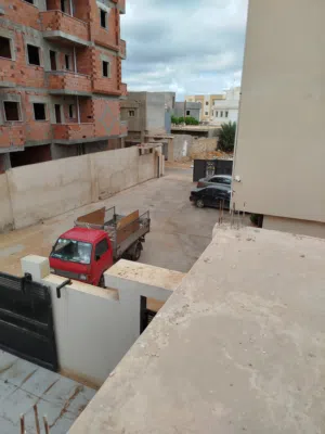 منزل للبيع بناء حديث