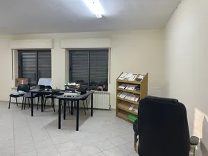 غرفة مكتب للايجار (المكتب مشترك)