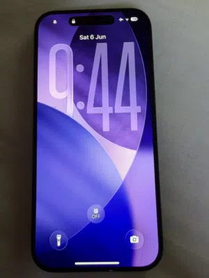 Apple iPhone 15 Pro 256 GB in Muscat