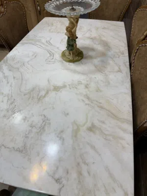 ميز طعام للبيع عدد الكراسي 6