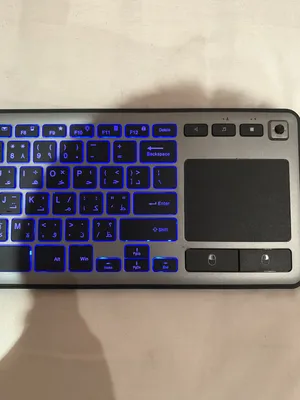 EQ ultra slim RGB led lights Bluetooth keyboard