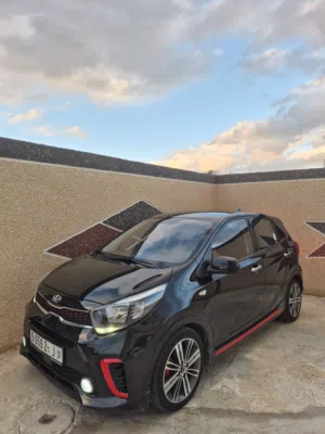 كيا مورننك جي تي لاين 2020 يد اولى  عداد 65000 الف كيلو