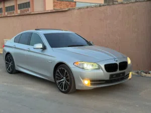 BMW 528 2011
