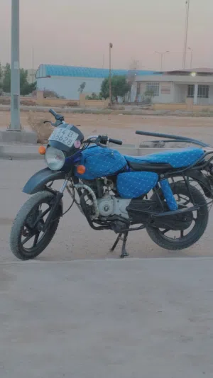 بوكسر باجاج موديل 2021 مستعمله ونضيفه ومكفوله
