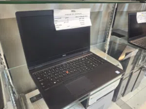 DELL LATITUDE 5580 i5 7th GEN 8 GB RAM 256 GB SSD