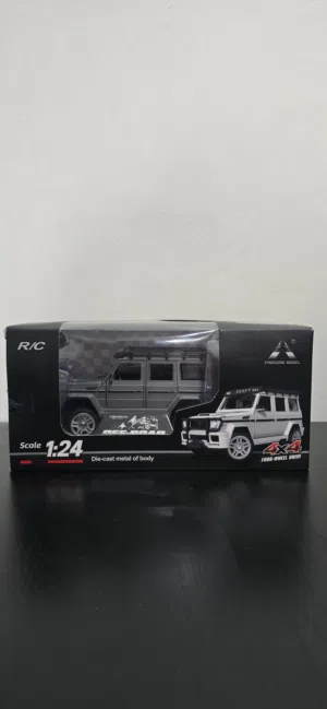 للبيع — Mercedes G-Class RC 1/24