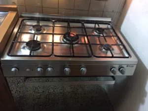 طباخ إيطالي صالون ماركة تكنوغاس