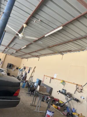 البيع كراج السيارت  كامل ما ينقصه شي