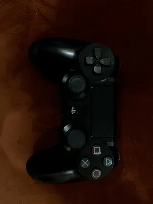 PS4 controller (read description) وحدة تحكم PS4 (اقرأ الوصف)