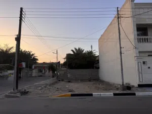 قطعة أرض للبيع 150 م ( الجمعيات ) حي الخليج العربي