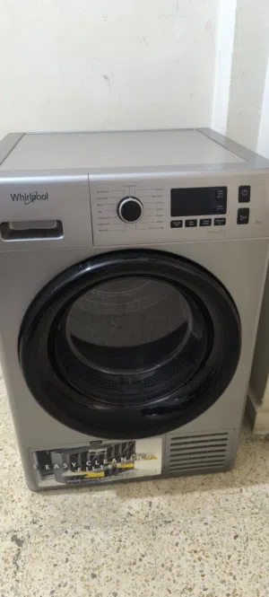 للبيع نشافة Whirlpool أصلية بحالة ممتازة جدًا