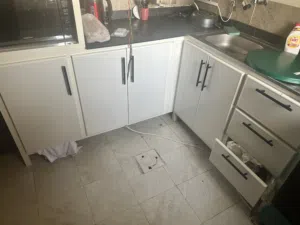مطبخ كامل شبه جديد