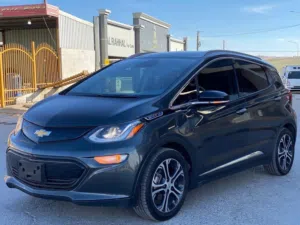 Chevrolet Bolt Premier EV   باسم المستورد مالك اول بريميوم خمس كاميرات اعلى صنف