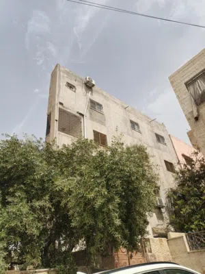 شقة للبيع في المستندة