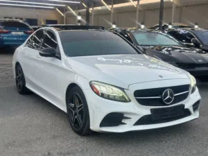 مرسيدس C300 موديل 2021 ممشى 84 الف كم