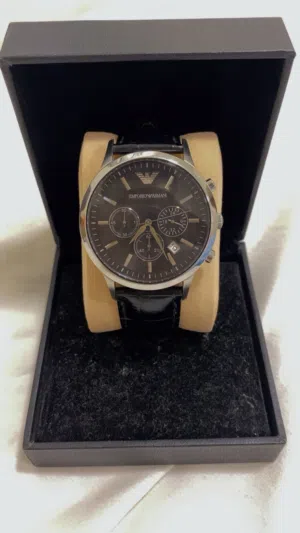 Emporio armani watch high quality great looking can wear both men and women in perfect condition