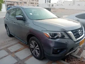 Used Nissan Pathfinder in Muscat