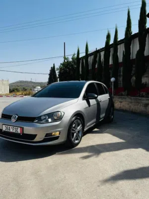 Volkswagen . Golf . 2016 . Used0