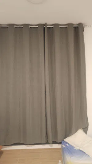 ستائر استعمال شهر فقط والبيع لظروف السفر