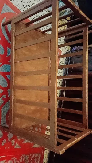 سرير اطفال للبيع