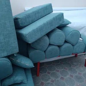 كنب مجلس بحالة ممتازة حرف يو