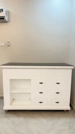 طاوله للبيع