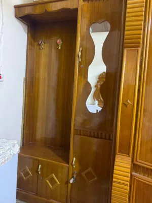 غرفة النوم للبيع سعرها