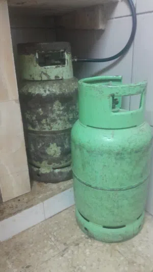 جرة غاز للبيع مطلوب سعر 30 دينار