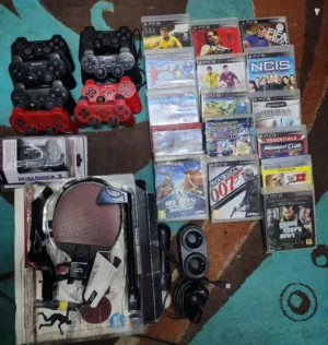 السلام عليكم للبيع جهاز PlayStation 3 بحالة ممتازة وشغال 100% بدون أي مشاكل.