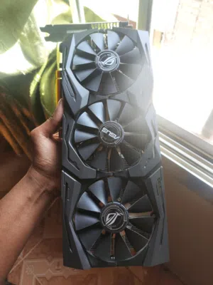 كرت شاشة لقطة ASUS ROG Strix GTX 1080 8GB نظيف كرت مع الوصلات