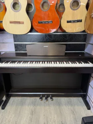 PIANO Yamaha YDP-131