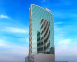 شقه لبيع  غرفه و2 حمام مساحه 90 في برج راقي