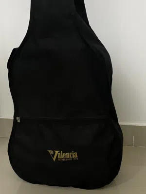جيتار فالنسيا VC104 acoustic