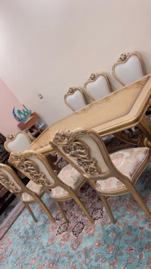 طقم ميز طعام ملكي