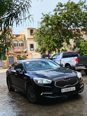 كيا K9 موديل 2012