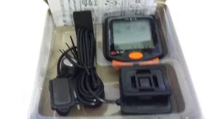 YT-813 Wired Bike Computer Waterproof Bicycle LCD Speedometer Odometer
