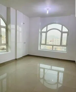 قريب مشاتل السبعين3غرف وصاله كبيره وحمامين ومطبخ