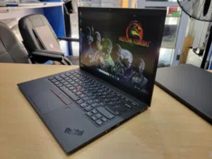 مناسب للبرمجه والتعليم والهندسه Lenovo x1carbon
