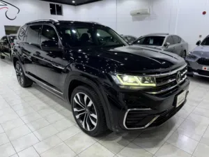 2022 VW TERAMONT R line V6