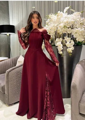 Weddings and Engagements . M . Burgundy . New1