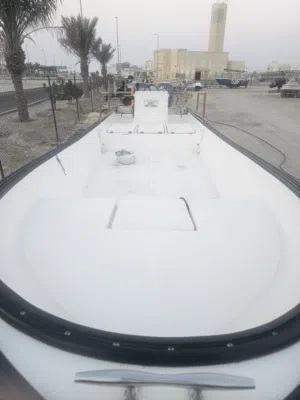 قارب النورس 27 قدم