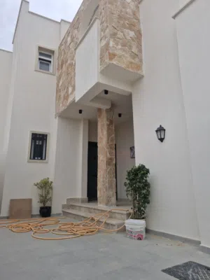#منزل دور وملحق واجهتين  #الموقع عين زارة امتداد  اربعة شوارع #عليوي  #السعر 440 الف قابل للنقاش
