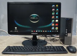 كمبيوتر مكتبي DELL نظيف جدا